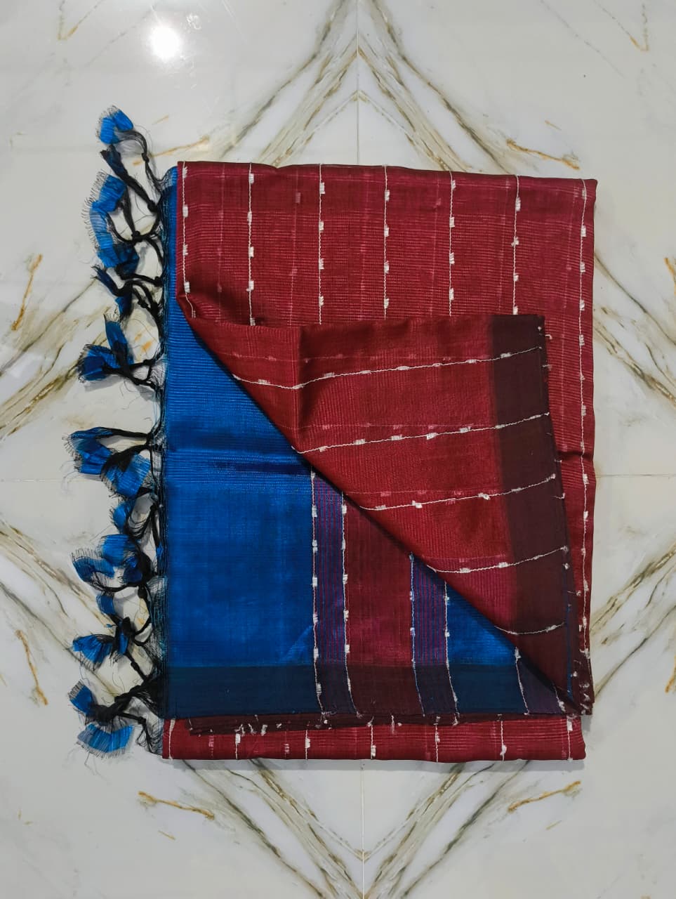 Jutu sarees